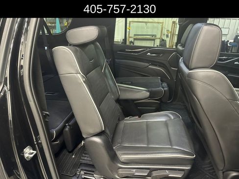 Used 2022 Cadillac Escalade ESV Sport image 20