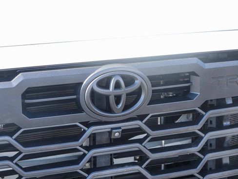 Used 2025 Toyota Tundra Limited w/ TRD Off-Road Package AWD/4WD image 13