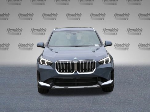 Certified 2025 BMW X1 xDrive28i w/ Technology Package image 8