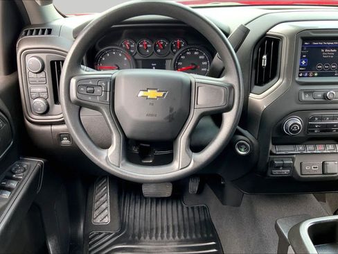 Used 2025 Chevrolet Silverado 2500 Custom w/ Custom Convenience Package AWD/4WD image 6