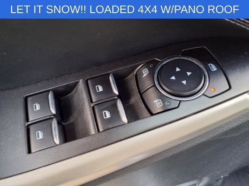 Used 2022 Ford Explorer XLT w/ Equipment Group 202A image 14