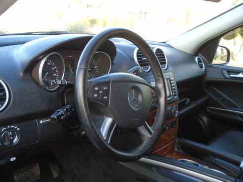 Used 2007 Mercedes-Benz ML 320 4MATIC image 12