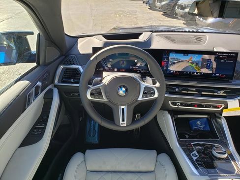 New 2026 BMW X6 M60i image 9