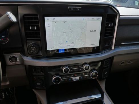 Used 2025 Ford F450 Platinum w/ Platinum Plus Package image 23