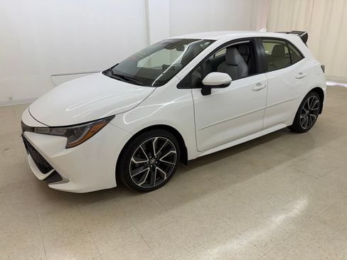 Used 2022 Toyota Corolla XSE FWD image 1
