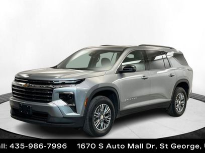 Certified 2025 Chevrolet Traverse LT