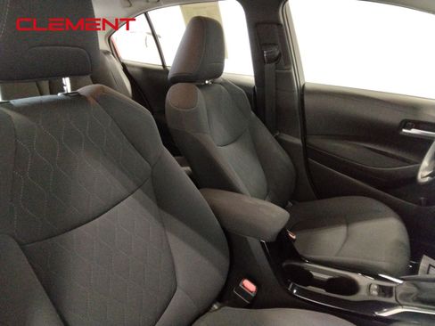 Used 2020 Toyota Corolla LE image 38