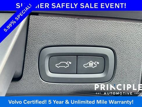 Certified 2024 Volvo XC60 B5 Core AWD/4WD image 27