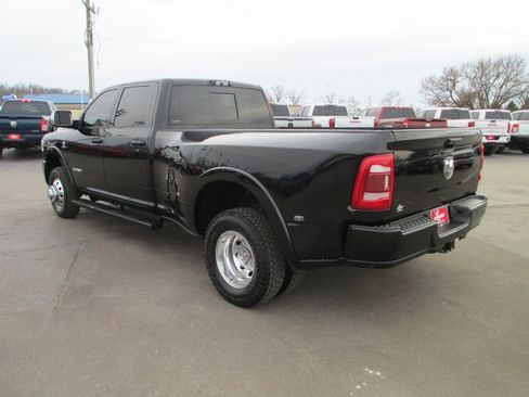 Used 2022 RAM 3500 Laramie image 7