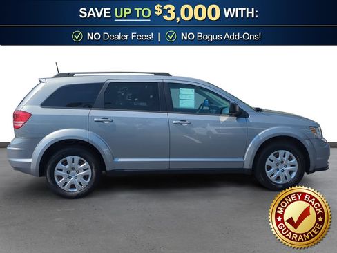 Used 2019 Dodge Journey SE FWD image 8