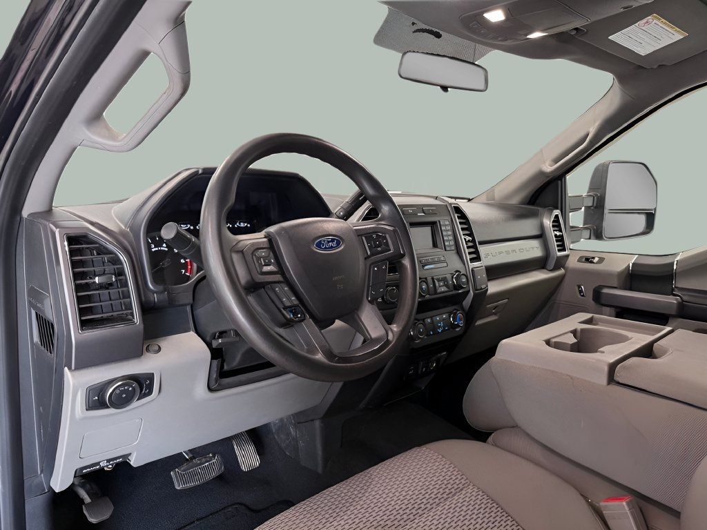 Used 2019 Ford F250 XLT AWD/4WD image 17