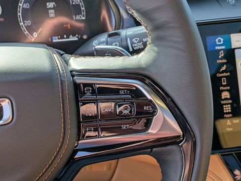 New 2026 Jeep Grand Cherokee Summit AWD/4WD image 19