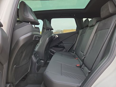 Used 2026 BMW X3 xDrive30 w/ Premium Package image 13