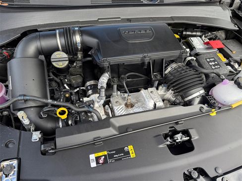 New 2025 Jeep Compass Limited image 21