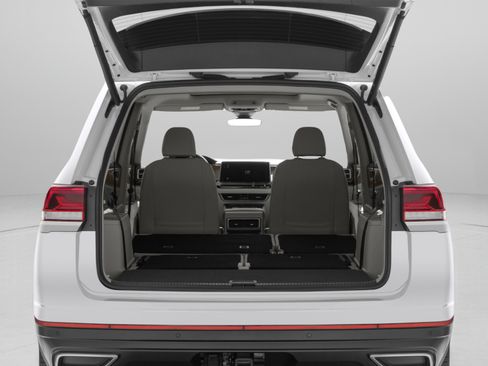 Used 2024 Volkswagen Atlas SE FWD image 30