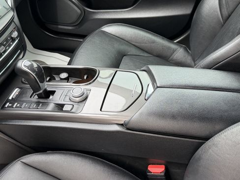 Used 2018 Maserati Ghibli RWD image 23