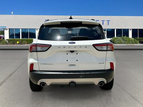 Certified 2022 Ford Escape Titanium w/ Titanium Elite Package AWD/4WD image 6
