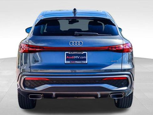 Certified 2025 Audi Q5 Premium Plus w/ Premium Plus AWD/4WD image 7