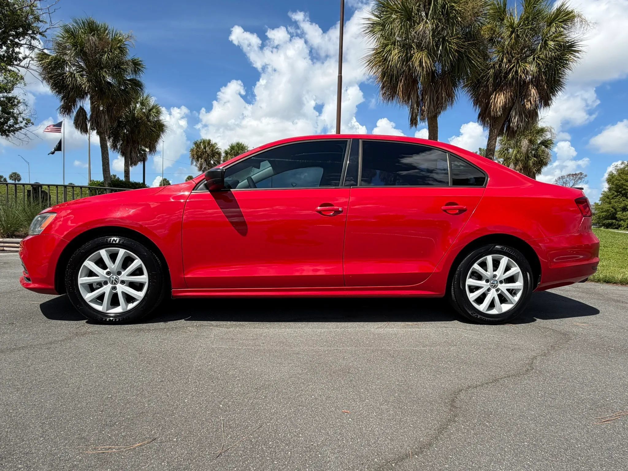 Used 2015 Volkswagen Jetta SE FWD image 7
