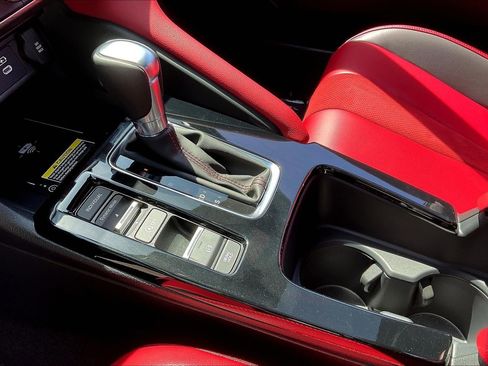 Used 2026 Acura Integra A-Spec FWD image 17