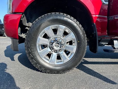 Used 2019 Ford F350 Platinum w/ Platinum Ultimate Package AWD/4WD image 28