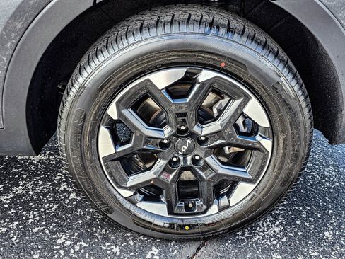 Used 2022 INFINITI QX50 Sensory w/ Cargo Package image 9