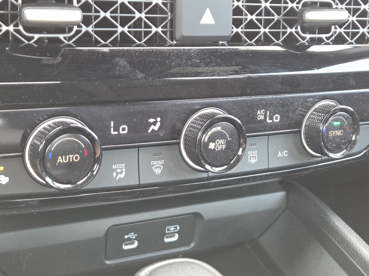 Used 2024 Honda Accord Sport image 29