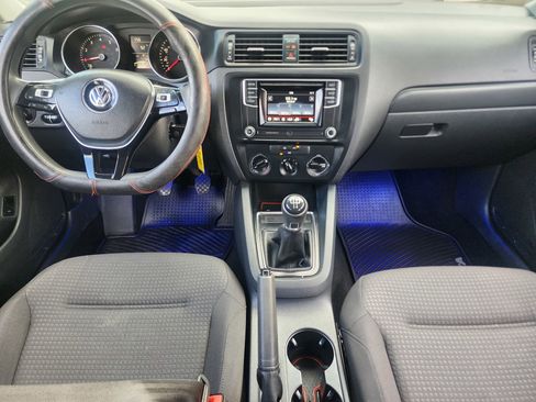 Used 2016 Volkswagen Jetta S FWD image 25