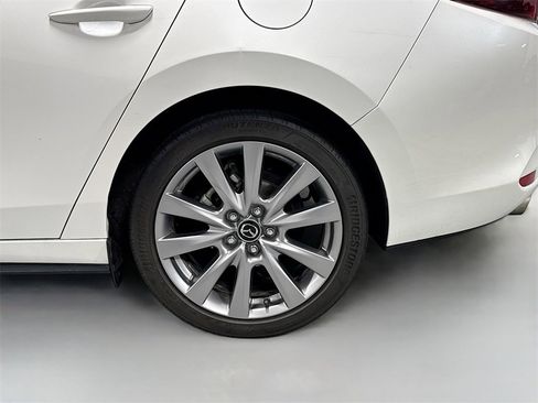 Used 2021 MAZDA MAZDA3 s image 10