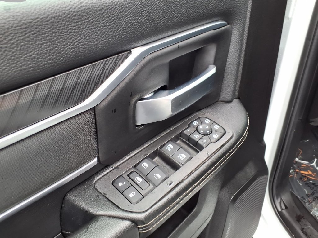 Used 2026 RAM 3500 Big Horn AWD/4WD image 17