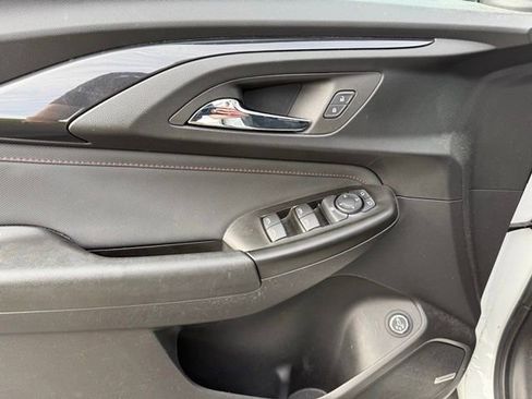 Used 2023 Chevrolet TrailBlazer RS w/ Sun and Liftgate Package image 19