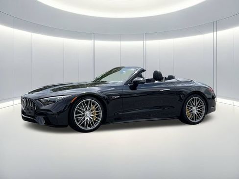 Used 2022 Mercedes-Benz SL 63 AMG 4MATIC image 2