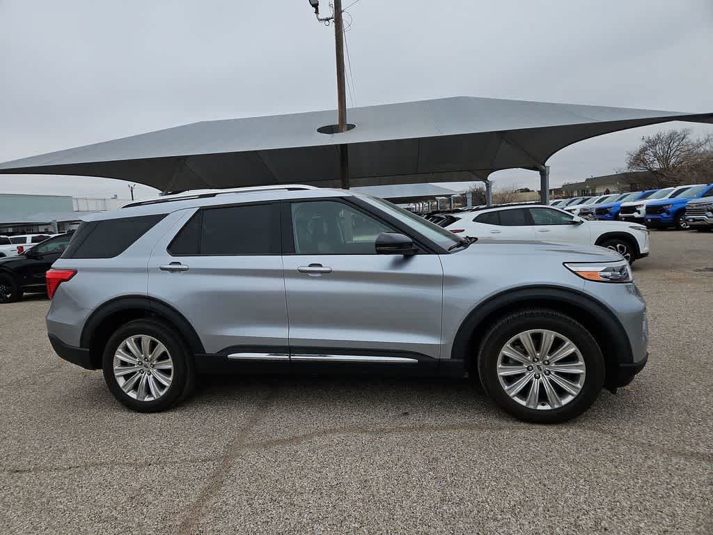 Used 2022 Ford Explorer Limited w/ Hybrid Equipment Group 310A AWD/4WD image 9