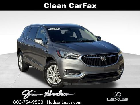 Used 2019 Buick Enclave Essence image 1