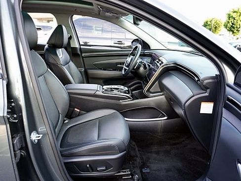 Certified 2024 Hyundai Tucson Limited image 12