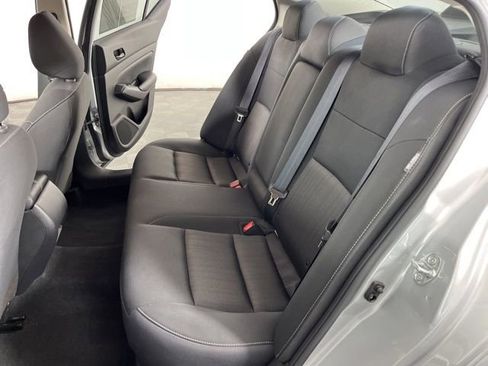 Used 2024 Nissan Altima 2.5 S FWD image 41