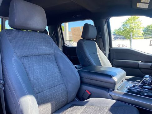 Used 2022 Ford F150 XLT w/ Equipment Group 302A High AWD/4WD image 17