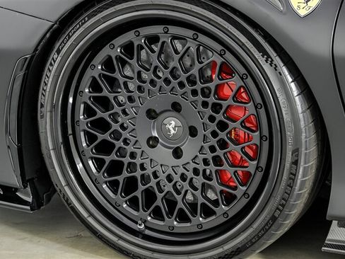 Used 2022 Ferrari SF90 Stradale AWD/4WD image 26