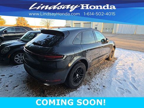 Used 2020 Porsche Macan Base image 18