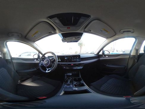 Used 2025 Kia K5 LXS image 42