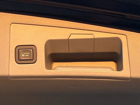 New 2026 Cadillac XT5 Premium Luxury image 27