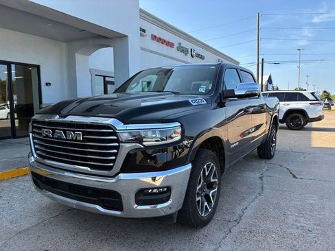 Used 2025 RAM 1500 Laramie AWD/4WD image 1