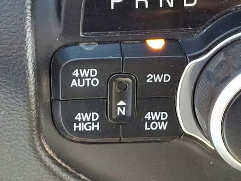 Used 2021 RAM 1500 Big Horn image 30