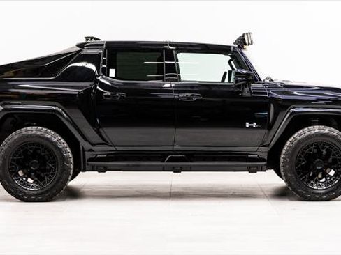 Used 2024 GMC Hummer EV 3X w/ Extreme Off-Road Package AWD/4WD image 7