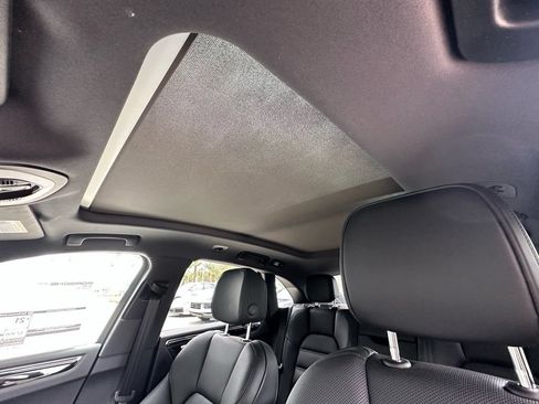 Used 2026 Porsche Macan Turbo AWD/4WD image 24