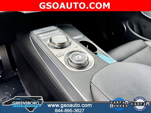 Used 2022 Genesis GV70 2.5T w/ Select Package image 16