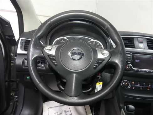 Used 2018 Nissan Sentra S FWD image 30