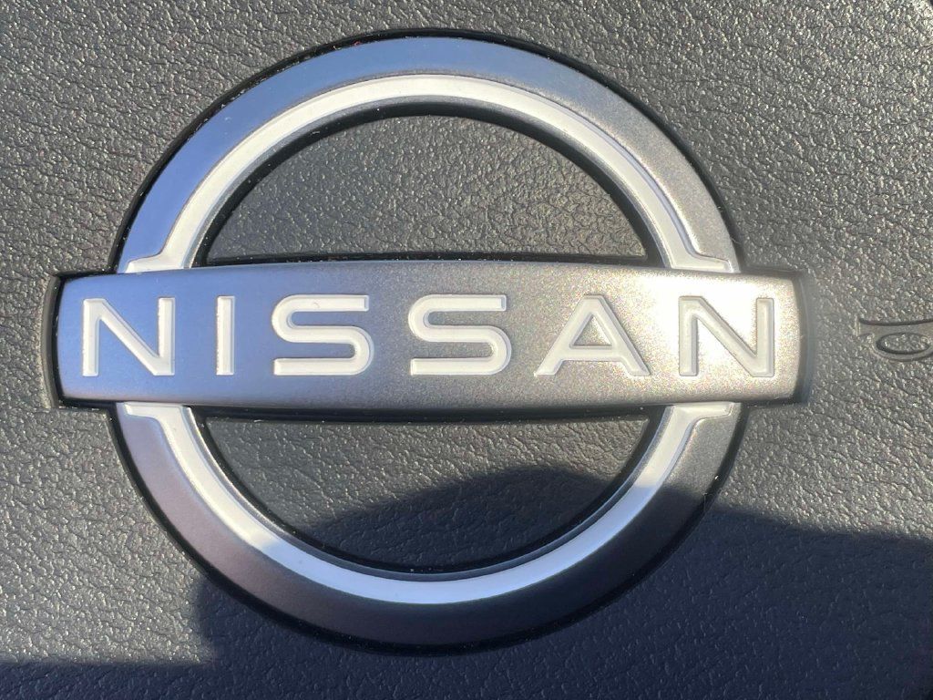 Used 2023 Nissan Rogue SL w/ SL Premium Package FWD image 32