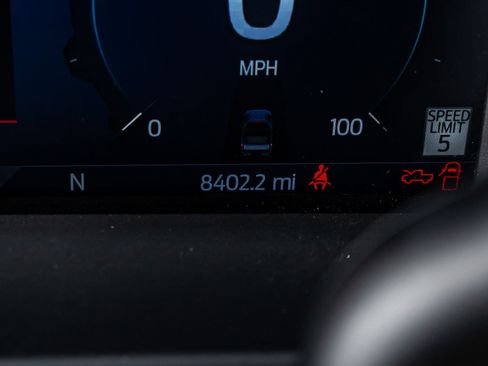 Used 2025 Ford F250 Platinum w/ Platinum Plus Package image 22