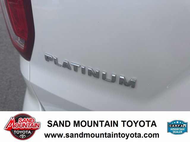 Used 2018 Ford Explorer Platinum AWD/4WD image 9